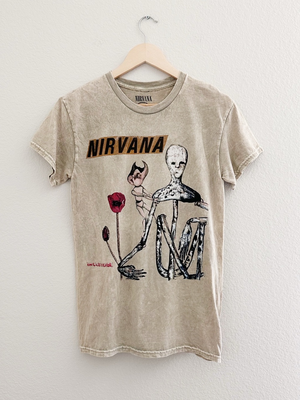 NEW Nirvana Incesticide Graphic Band T-Shirt - Picture 6 of 6